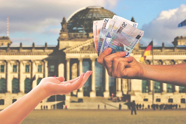 Granturi pentru Dezvoltarea tehnologiilor digitale avansate